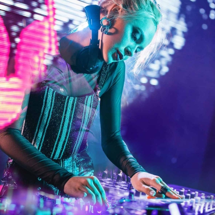 Como Vestir-se para Festivais: Dicas de Estilo